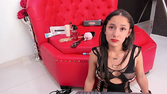 SARAFOXX  online show from 20, 2, 2025