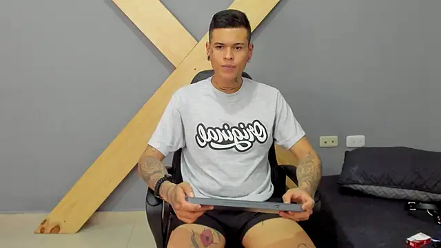 jamesinked  online show from 27, 12, 2024