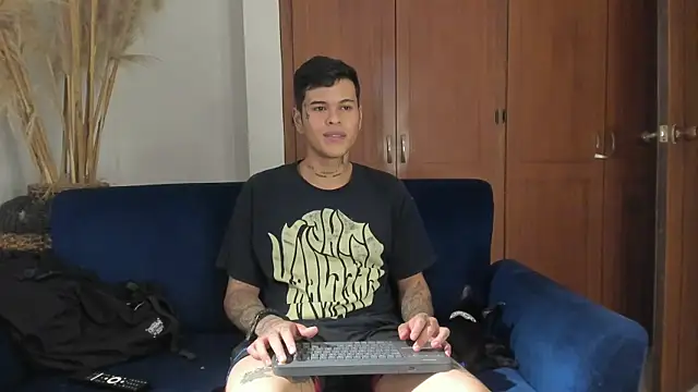 jamesinked  online show from 25, 11, 2025