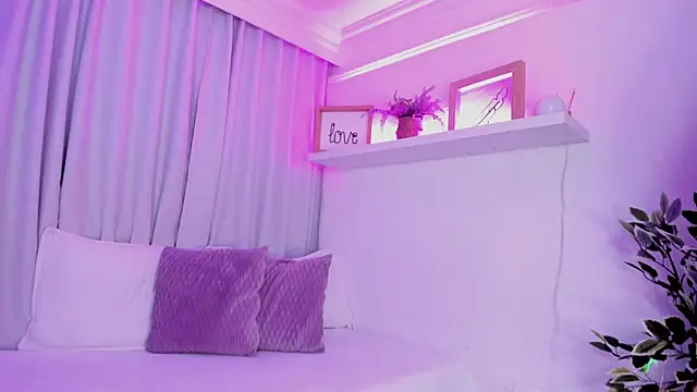 susyy7 online show from 9, 11, 2025