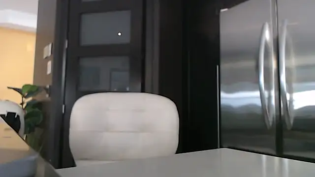 Toy-Daddy online show from 19, 10, 2025