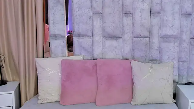 lila noa online show from 28, 11, 2025