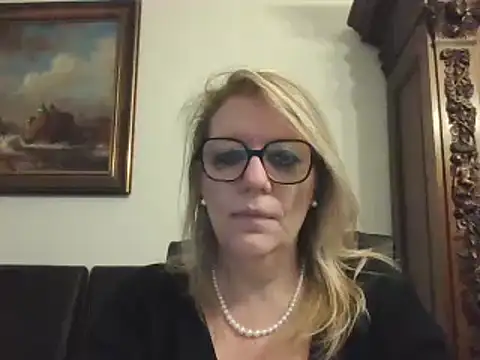 Snapshot of Silkesquirt chatting on 12, 12, 2024 Silkesquirt online show from 12, 12, 2024