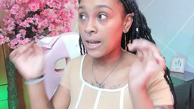 Elith noa online show from 15, 9, 2025