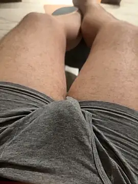 Snapshot of versatile_guy01 chatting on 23, 3, 2026 versatile guy01 online show from 23, 3, 2026