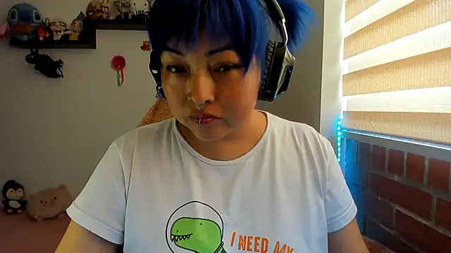 Shaddycute  online show from 19, 10, 2025