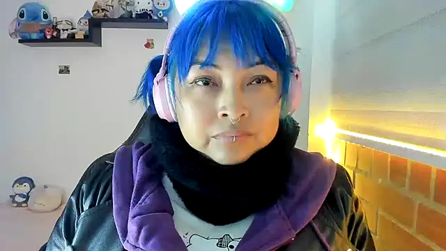 Shaddycute  online show from 6, 11, 2025