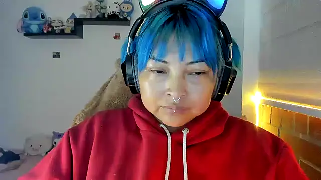 Shaddycute  online show from 16, 12, 2025