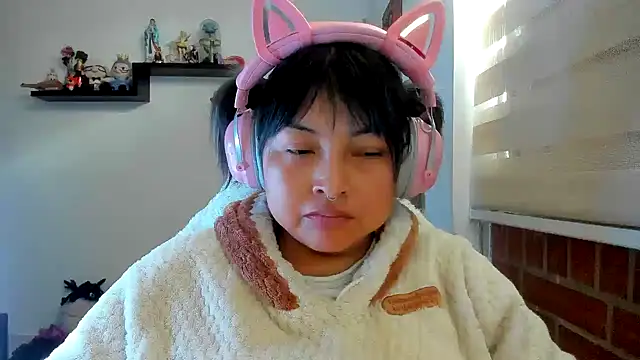 Snapshot of Shaddycute_ chatting on 3, 6, 2026 Shaddycute online show from 3, 6, 2026