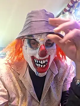 Snapshot of gettinit2wice chatting on 8, 1, 2026 gettinit2wice online show from 8, 1, 2026