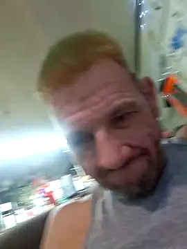 Snapshot of gettinit2wice chatting on 3, 2, 2026 gettinit2wice online show from 3, 2, 2026