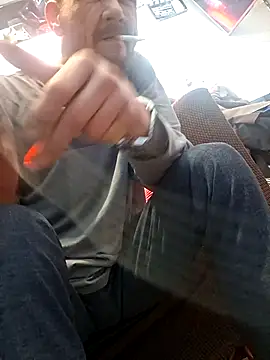 Snapshot of gettinit2wice chatting on 22, 2, 2026 gettinit2wice online show from 22, 2, 2026