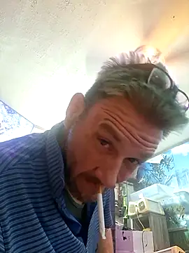 Snapshot of gettinit2wice chatting on 23, 3, 2026 gettinit2wice online show from 23, 3, 2026