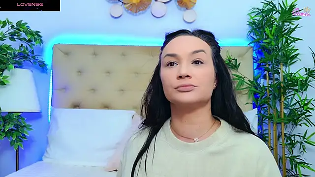 Snapshot of DaliyaArabian chatting on 2, 3, 2026 DaliyaArabian online show from 2, 3, 2026