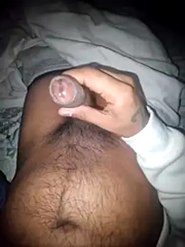 Snapshot of indianhunk2000 chatting on 28, 7, 2026 indianhunk2000 online show from 28, 7, 2026