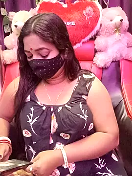 ella mariya online show from 3, 2, 2026