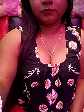 Snapshot of ella_mariya chatting on 10, 2, 2026 ella mariya online show from 10, 2, 2026