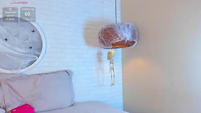 Elise Diamond online show from 18, 10, 2025