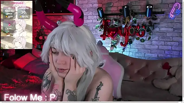 Alex Howell online show from 6, 3, 2025