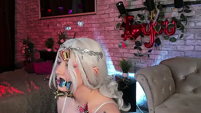 Alex Howell online show from 7, 3, 2025