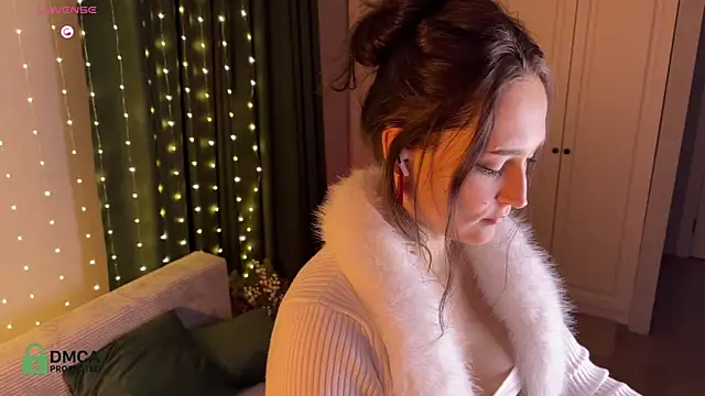 Snapshot of Pavlyna chatting on 22, 12, 2025 Pavlyna online show from 22, 12, 2025