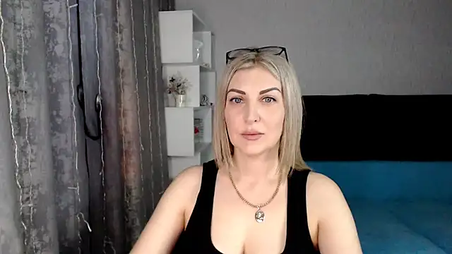 Amelia Harper online show from 14, 3, 2025