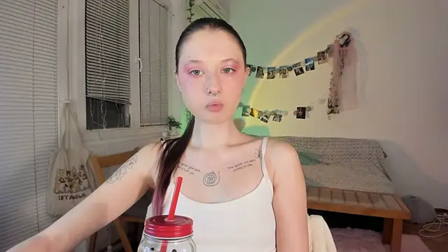 Snapshot of Jenny_darling_love chatting on 23, 1, 2025 Jenny darling love online show from 23, 1, 2025