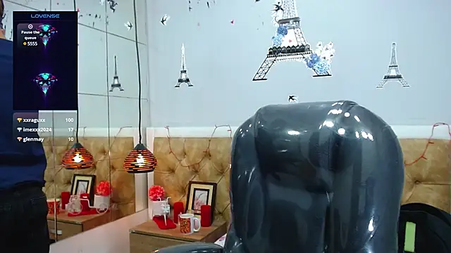 SkinnyBoy  online show from 7, 2, 2025