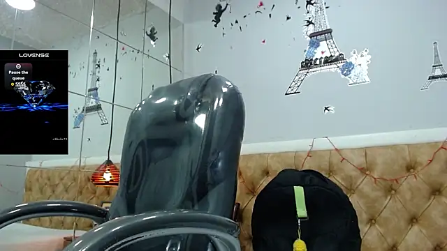 SkinnyBoy  online show from 14, 3, 2025