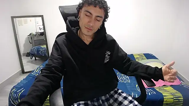 present the magic online show from 25, 3, 2026