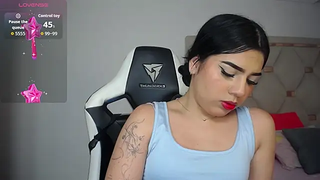 Ashley piinkk  online show from 23, 5, 2026