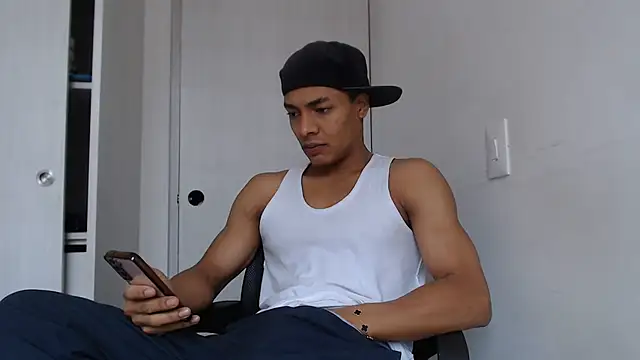 Jhonyblack 1 online show from 3, 7, 2026