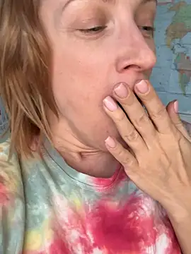 UmaTruewoman online show from 12, 2, 2026