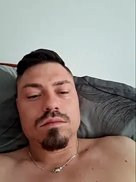 Snapshot of ionut_prince chatting on 9, 5, 2026 ionut prince online show from 9, 5, 2026