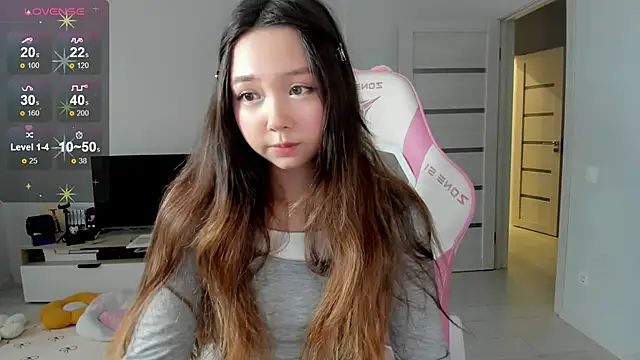 Snapshot of Fluffy_Rose chatting on 31, 5, 2026 Fluffy Rose online show from 31, 5, 2026
