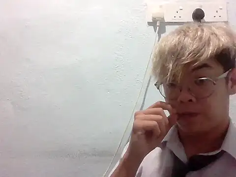 Snapshot of jerryzai chatting on 12, 4, 2026 jerryzai online show from 12, 4, 2026