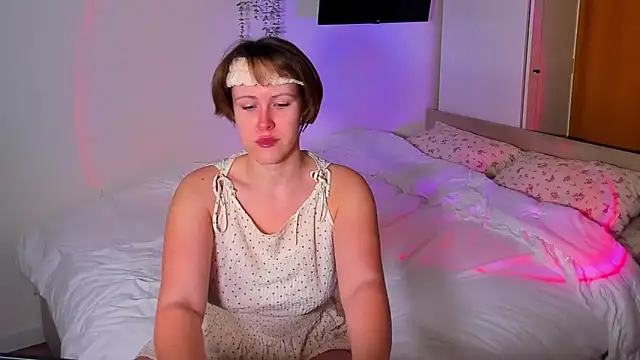 Snapshot of mirrorofsoul chatting on 17, 9, 2025 mirrorofsoul online show from 17, 9, 2025