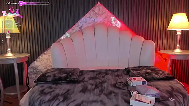 MeganDraco  online show from 24, 9, 2025