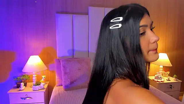 CaseyPiierce online show from 10, 11, 2025