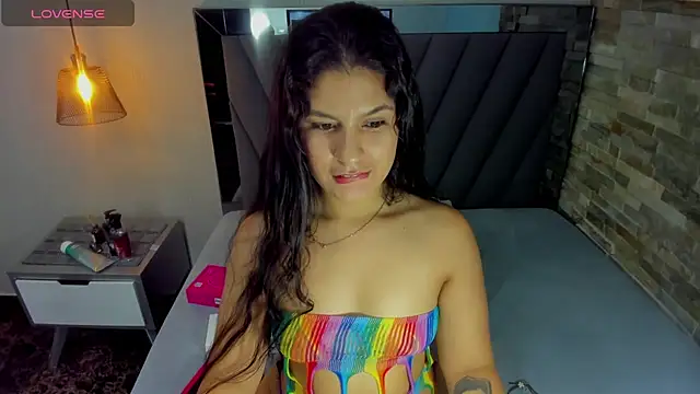 Snapshot of lizziemontana2 chatting on 9, 10, 2025 lizziemontana2 online show from 9, 10, 2025