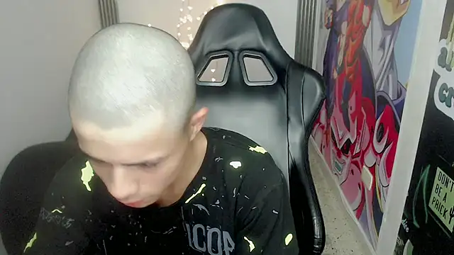 Snapshot of bby_santi chatting on 22, 1, 2025 bby santi online show from 22, 1, 2025