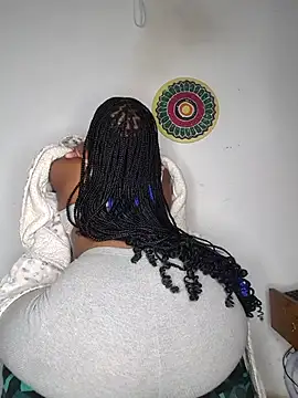 hot-tandy online show from 11, 11, 2025