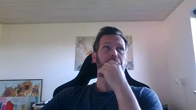 Snapshot of Gotta1 chatting on 15, 6, 2026 Gotta1 online show from 15, 6, 2026