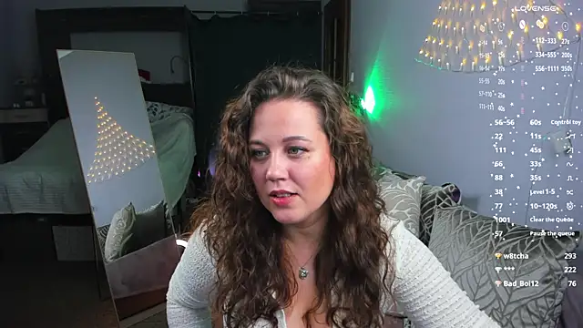 Snapshot of MissBecca chatting on 30, 10, 2025 MissBecca online show from 30, 10, 2025