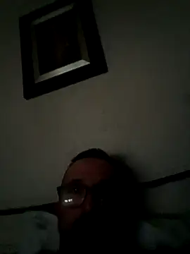 Porco81cazzo online show from 22, 3, 2026