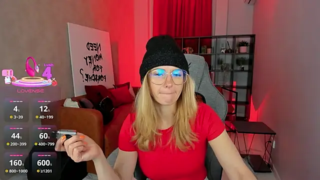 LadyIzabel online show from 2, 2, 2026