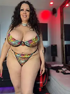 Snapshot of curvyfunlover chatting on 28, 6, 2026 curvyfunlover online show from 28, 6, 2026