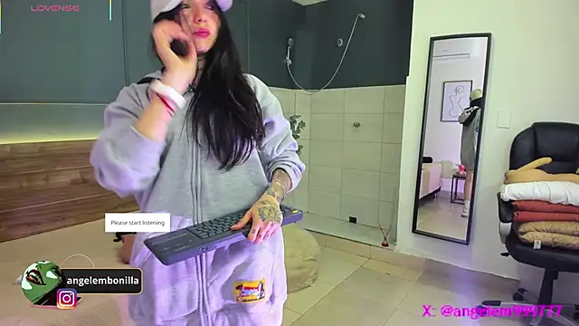 Snapshot of megan_morgan01 chatting on 4, 6, 2026 megan morgan01 online show from 4, 6, 2026