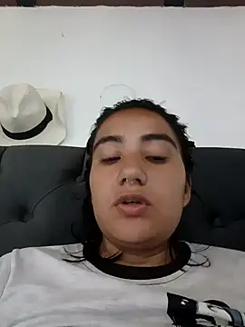 Hellen Alex online show from 18, 12, 2024