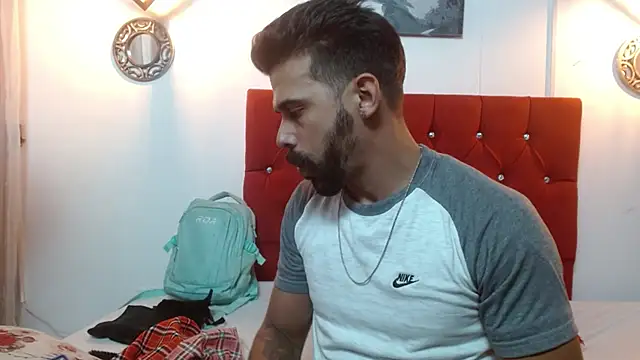 Snapshot of max_ashley_mds chatting on 4, 2, 2025 max ashley mds online show from 4, 2, 2025